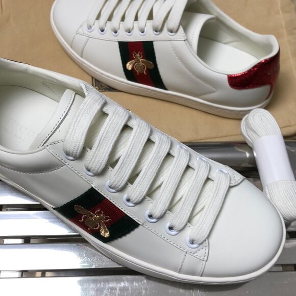 Gucci women's shoes - Picture 1 of 4